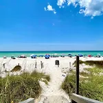 Casa Blanca Resort Gulf Front 111