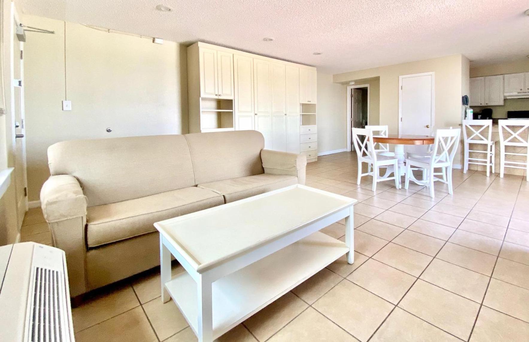 Casa Blanca Gulf Front 111 Apartment *
