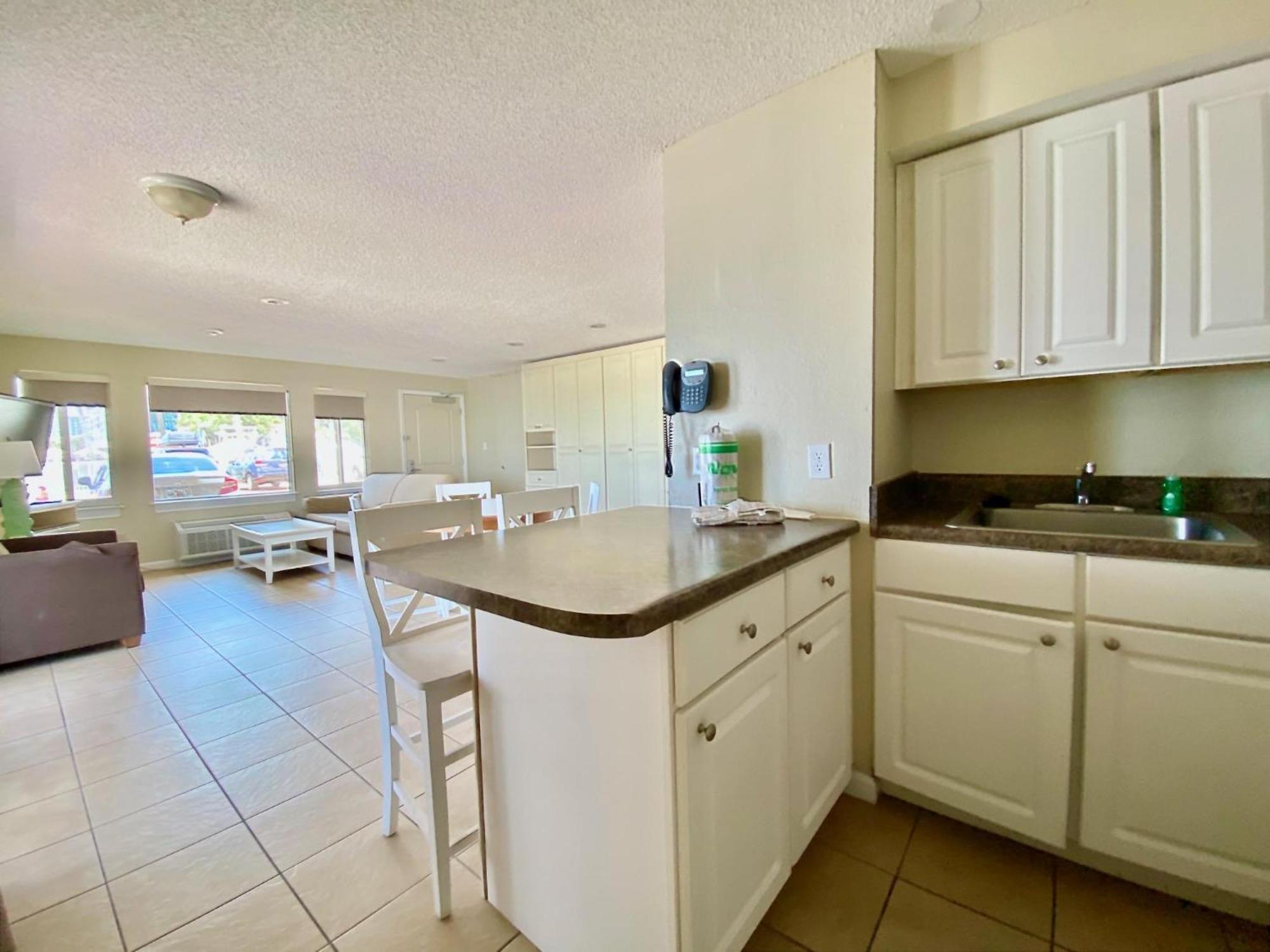 Casa Blanca Gulf Front 111 Apartment Panama City Beach