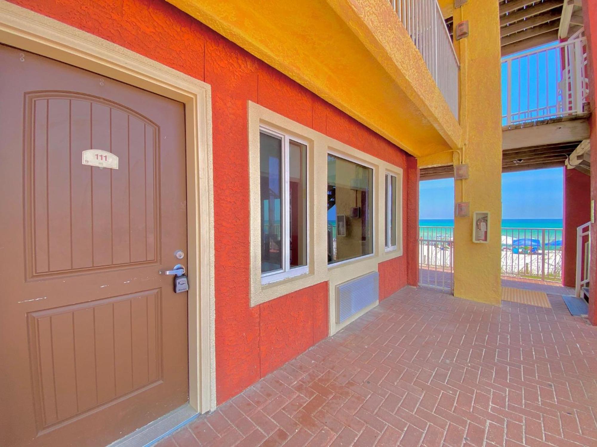 Apartment Casa Blanca Gulf Front 111